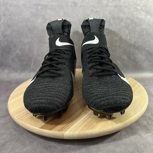 Athletic_Shoes